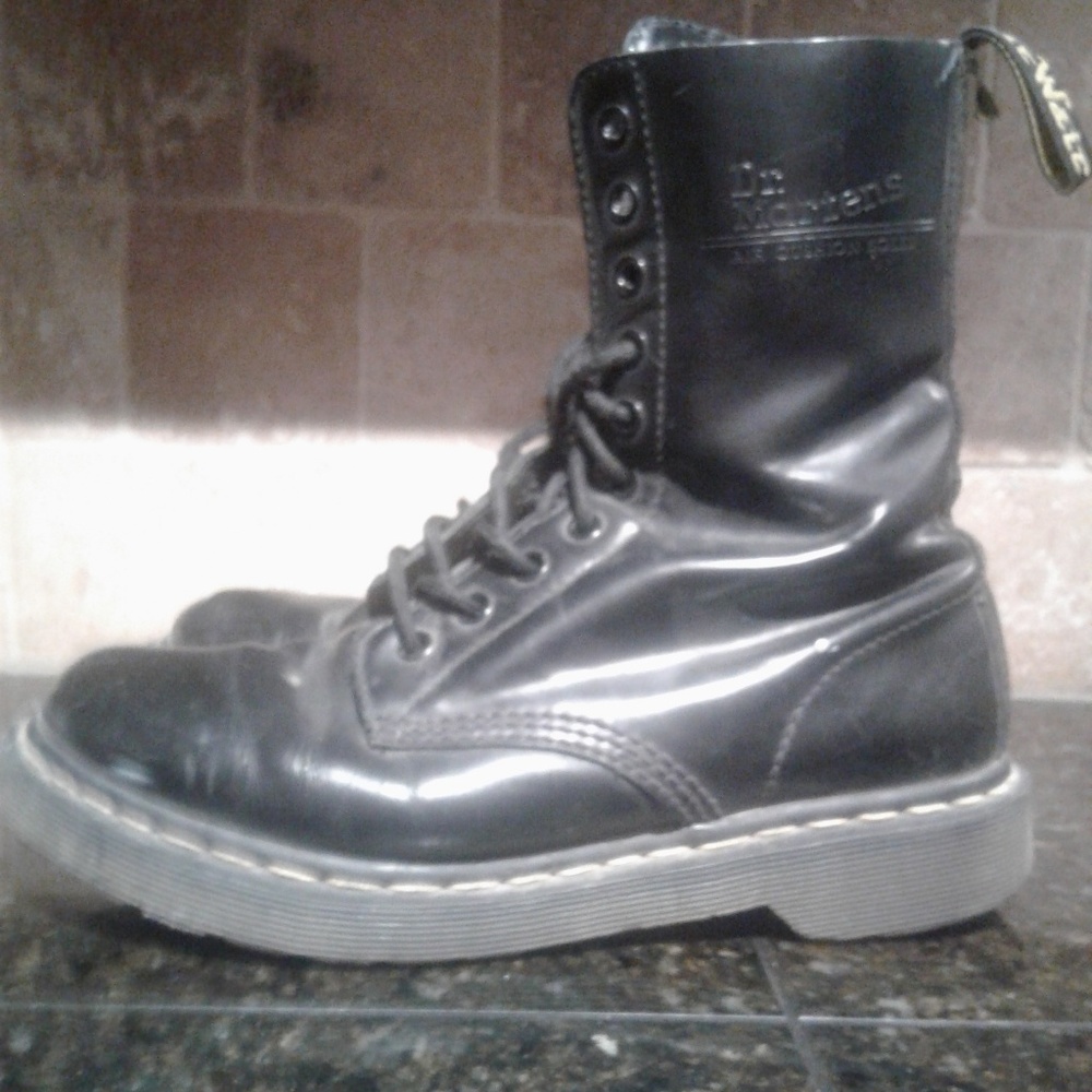 Dr. Martens